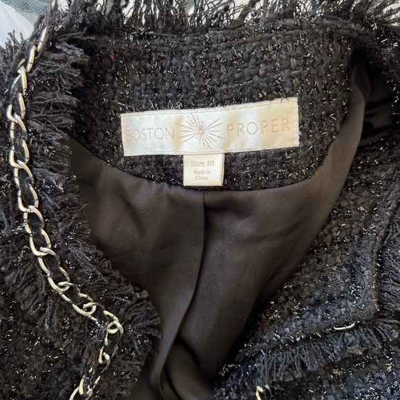 Blazer - Picture 12 of 13